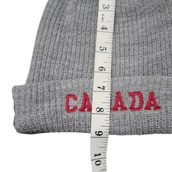 Roots Canada Raised Cuff Knit Beanie Toque Grey Winter Hat “Right to Play” - Picture 14 of 16